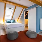 Apartman New With Parking