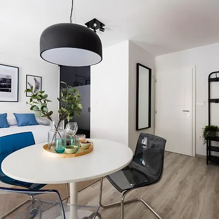 Appartement New With Parking