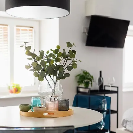 Appartement New With Parking *