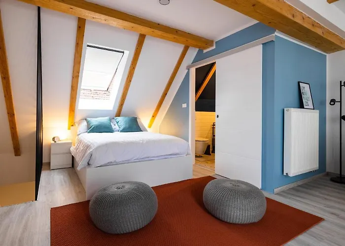 شقة New With Parking